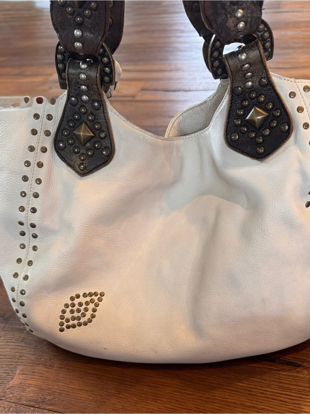 Betsey Johnson Cream Vintage Y2K Leather Shoulder Bag with Brown Studded Straps